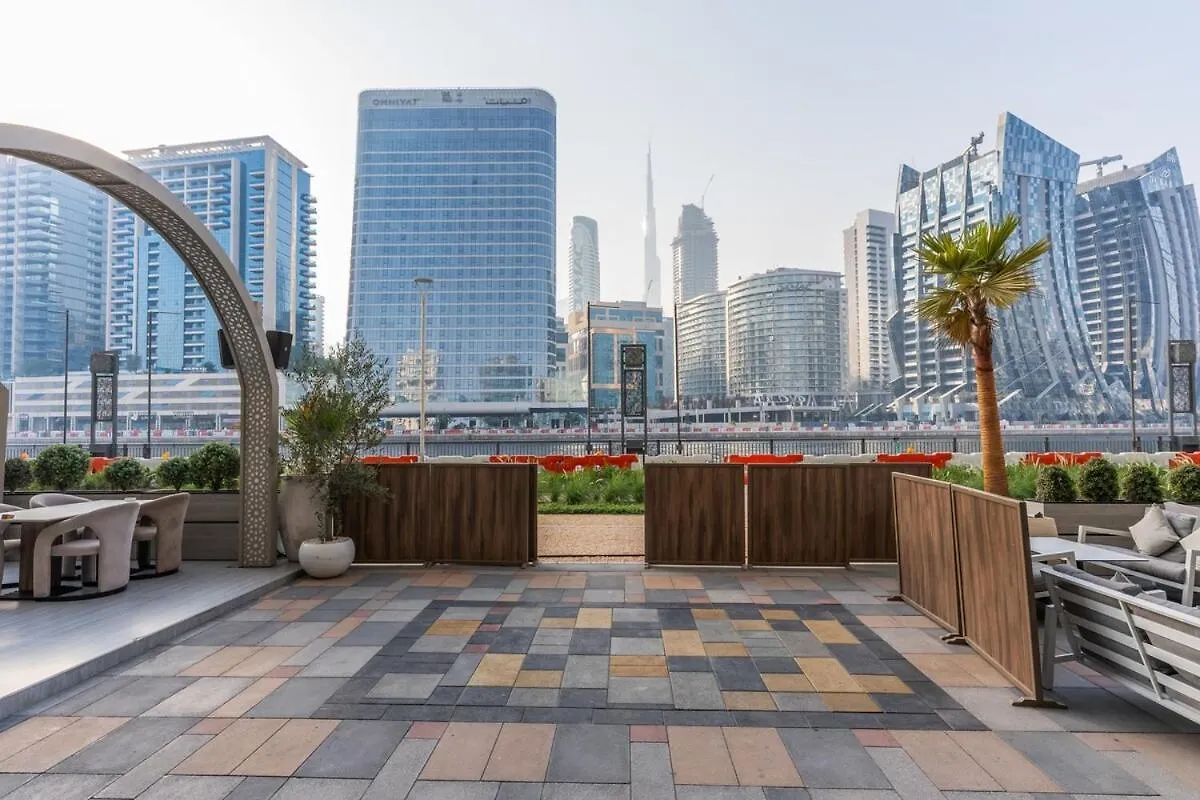 Apartment 5 Star 2Br W & Infinity Pool Full Canal & Burj Views Dubai United Arab Emirates